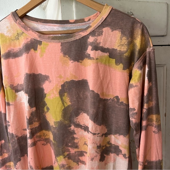 🔥Seed to Style | Women’s coral/brown/chartreuse long sleeve crewneck organic top - Picture 12 of 15